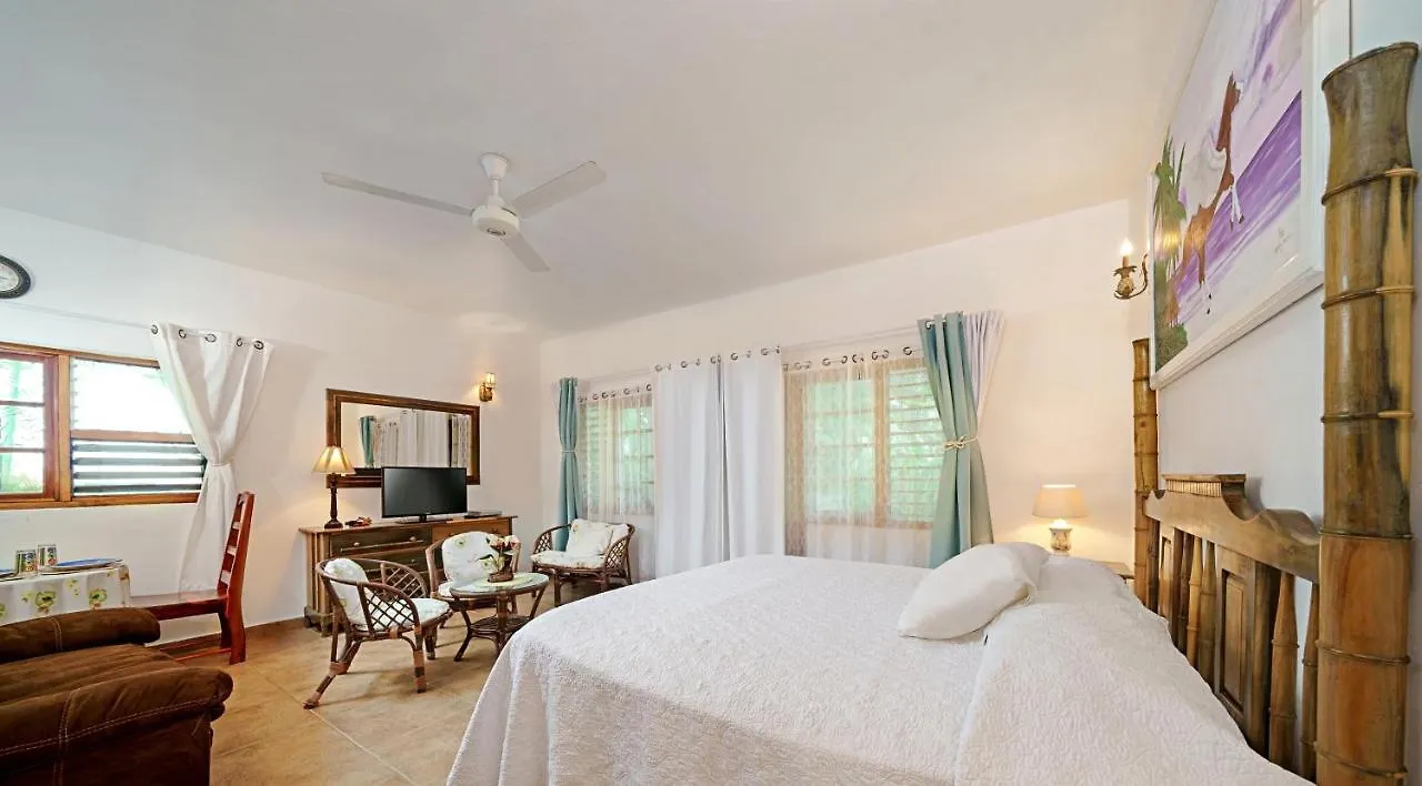 *** Hotel Beach House Condos, Negril Jamaika