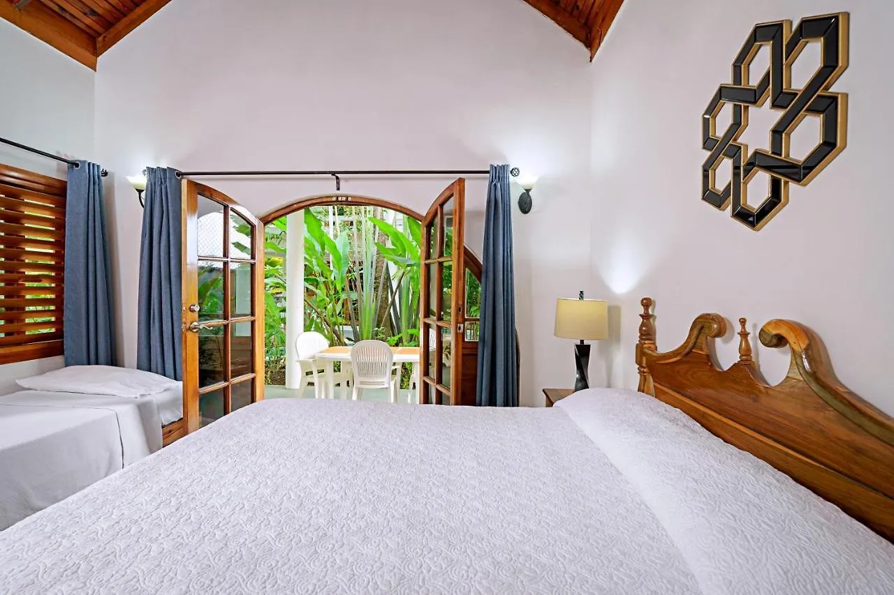 Beach House Condos, Negril