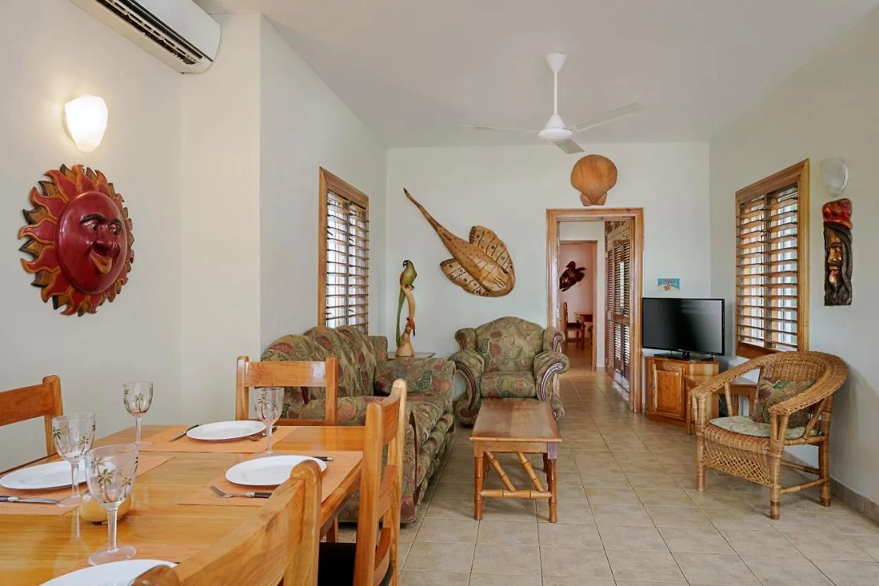 Hotel Beach House Condos, Negril